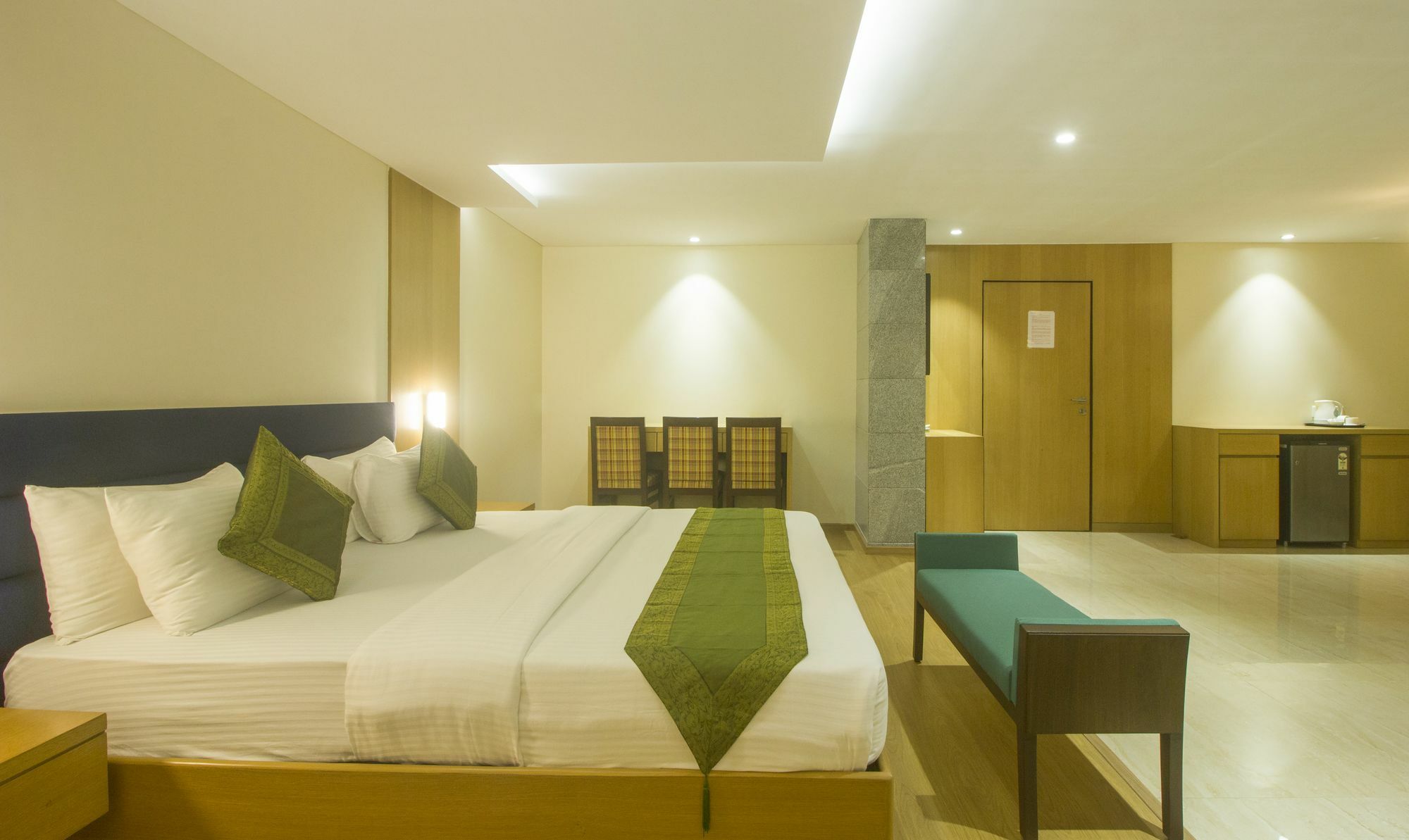 Treebo Trend Rosewood Hotel มุมไบ ภายนอก รูปภาพ
