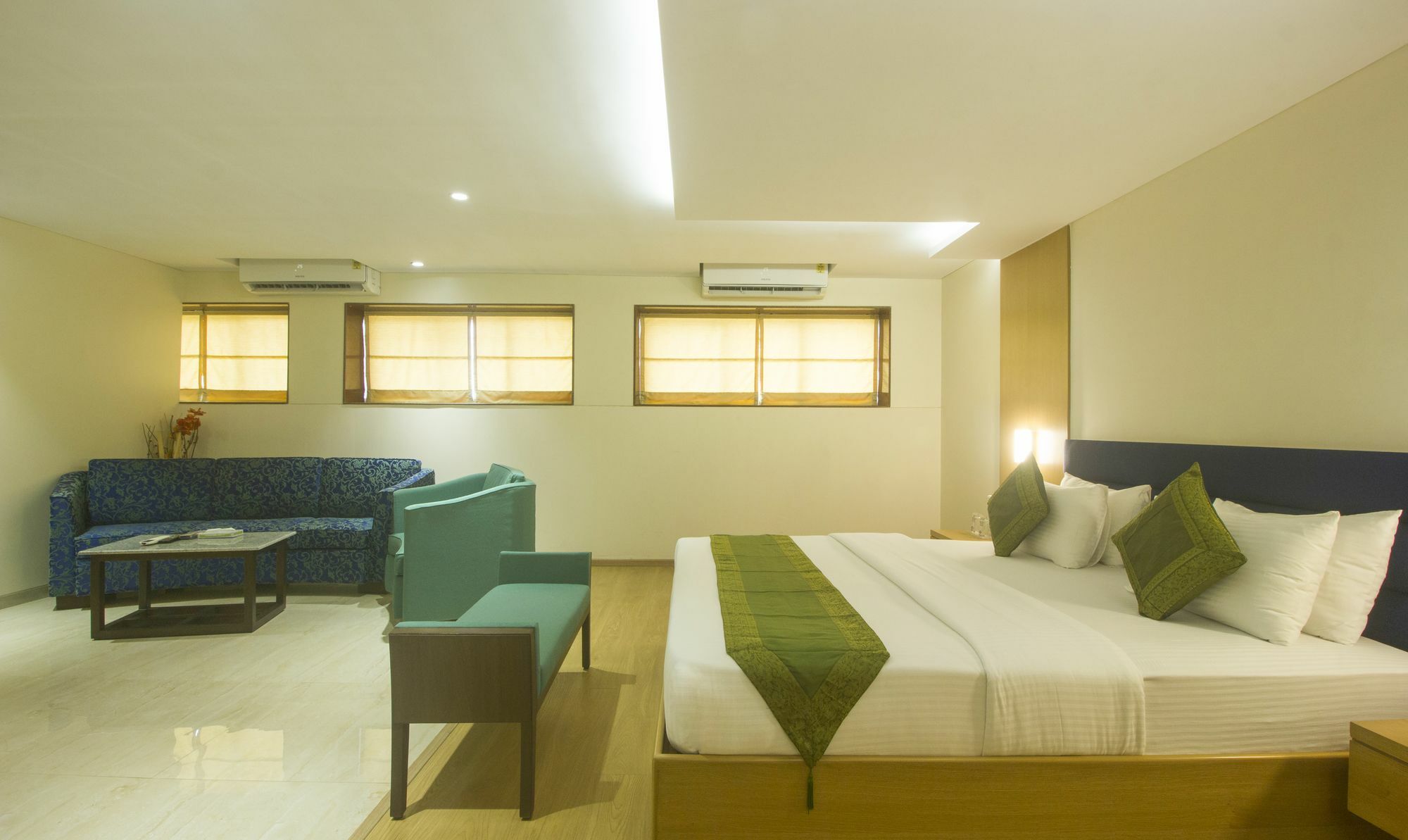 Treebo Trend Rosewood Hotel มุมไบ ภายนอก รูปภาพ